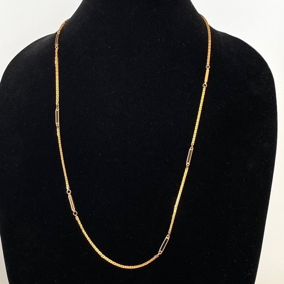 Necklace Jewelry Gold Tone 27” Long Chain - Picture 5 of 6